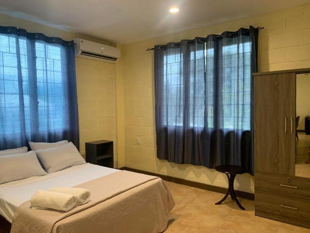 Samoa Business Apartments Апиа Экстерьер фото